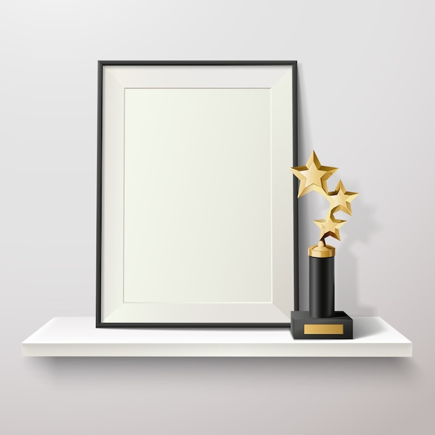 El trofeo de la estrella de oro y el marco en blanco en el estante blanco en el fondo blanco vector la ilustración