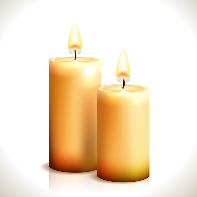 Velas encendidas aisladas