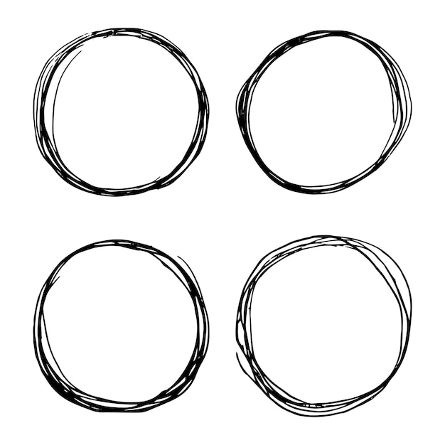 4 círculos garabateados dibujados a mano aislados en un fondo blanco Ilustración vectorial de garabatos