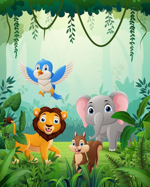 Animales de dibujos animados felices en un bosque verde
