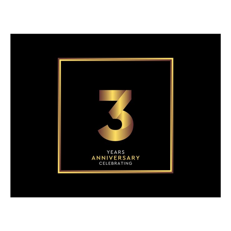 Aniversario de 3 años con cuadrado de color dorado