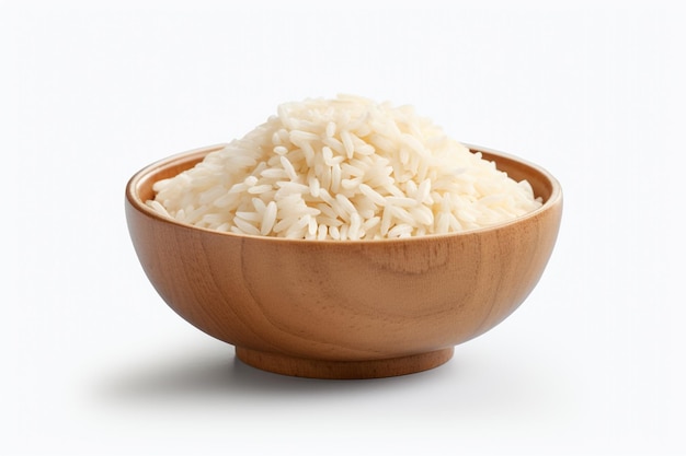 Vector arroz de jazmín blanco en un cuenco de madera aislado sobre fondo blanco camino de recorte