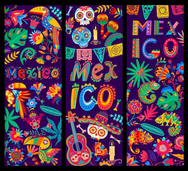 Banderas de dibujos animados mexicanos, guitarra y calavera de azúcar en sombrero, tucanes y camaleones, flores y banderas de papel picado. Tarjetas vectoriales México dia de los Muertos celebración festiva