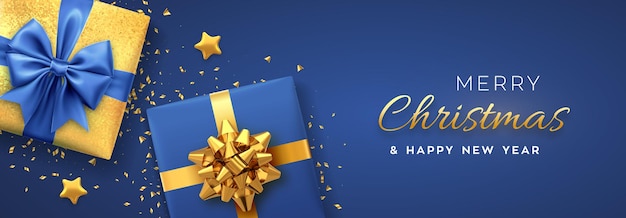 Banner de Navidad. Cajas de regalo realistas con lazos dorados y azules, estrellas doradas y confeti brillante. Fondo de Navidad, cartel de Navidad horizontal, tarjetas de felicitación, sitio web de encabezados. Ilustración vectorial.