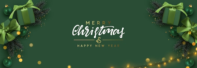 Banner navideño Feliz Navidad y Próspero Año Nuevo. Diseño navideño con objetos realistas, caja de regalo realista de color verde oscuro, bolas, guirnaldas de lámparas, confeti dorado brillante. Cartel horizontal festivo