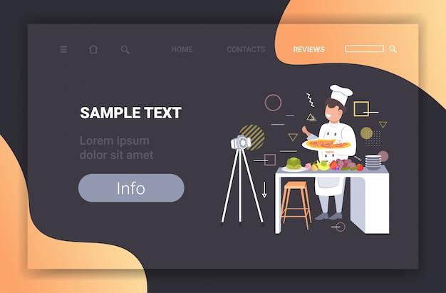 Blogger de alimentos en uniforme cocinando pizza en la cocina chef de sexo masculino grabando video blog con cámara en trípode blogging concepto hombre vlogger explicando cómo cocinar un plato espacio de copia horizontal integral
