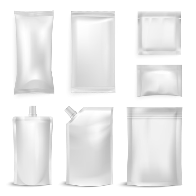 Vector bolsas de plástico blancas para productos enlatados de almacenamiento prolongado conjunto de maquetas realistas ilustración vectorial aislada