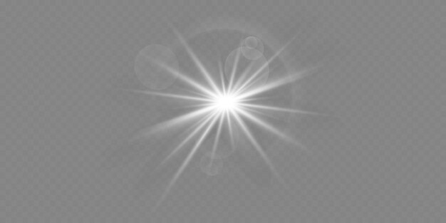 Brillantes rayos blancos de luz y focos solares iluminan sobre un fondo transparente
