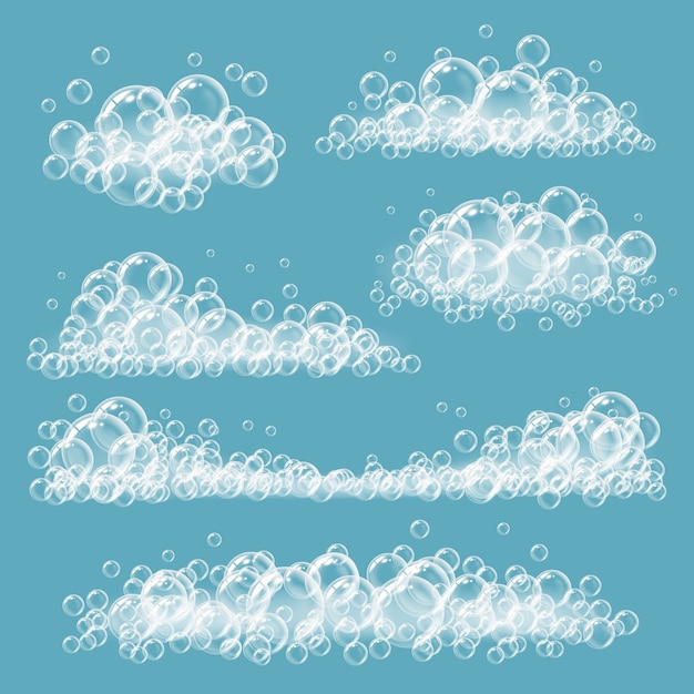 Burbujas espumosas. círculos transparentes jabonosos y bolas blancas plantillas de espuma de vector realista. agua de espuma, bola de champú detergente, ilustración limpia y fresca de burbujas