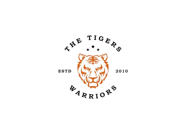 Una cabeza de tigre de Bengala con colmillos y letras chinas de kung fu para el logotipo del Kung Fu Club Martial Clan