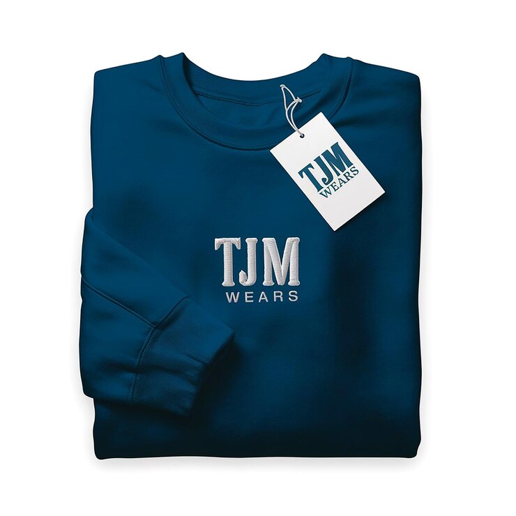 Vector una camisa azul con la palabra ben en ella