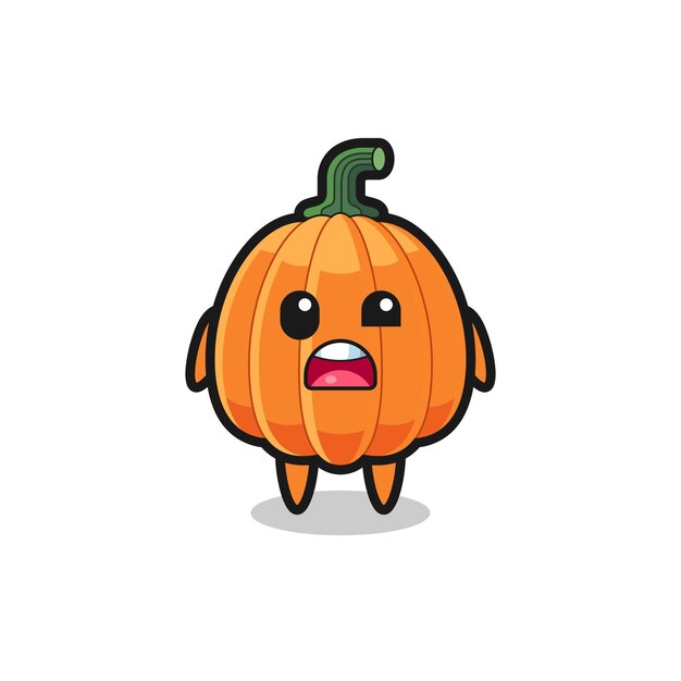 La cara conmocionada de la linda mascota de calabaza