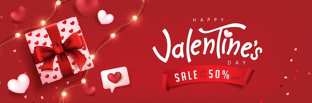 Cartel de venta de san valentín o banner fondo rojo con caja de regalo y corazón.