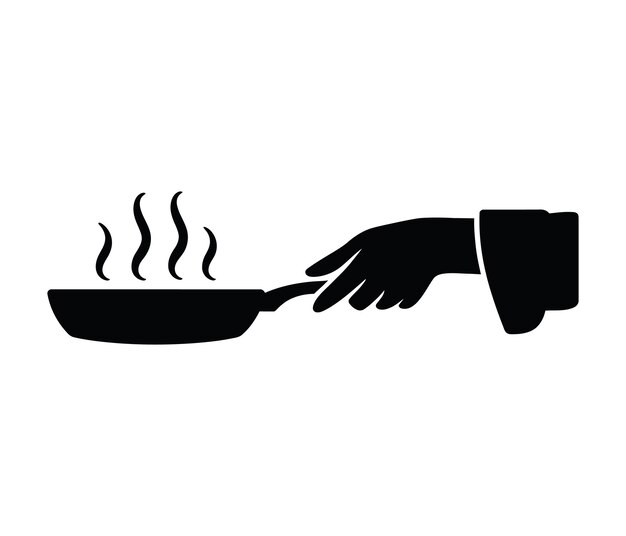 El chef sostiene una sartén con vapor