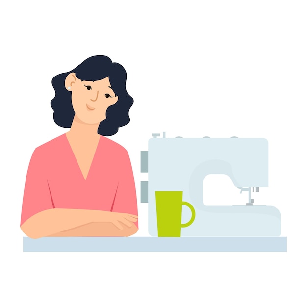 Chica joven sentada en una máquina de coser y una taza de café