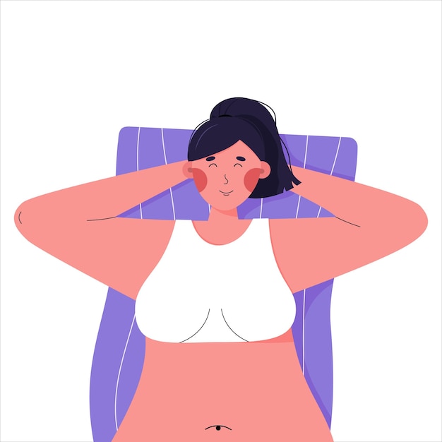 Chica relajándose en una toalla Concepto de verano y playa