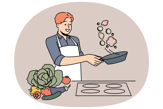 El cocinero de pie en la estufa y prepara una cena romántica de verduras fritas para la mujer amada
