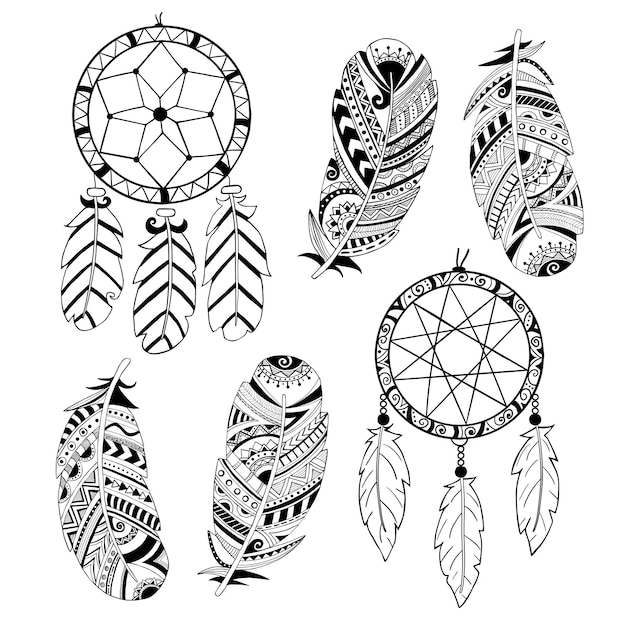 Colección artística de cazadores de sueños y plumas decorativas con intrincados diseños en blanco y negro