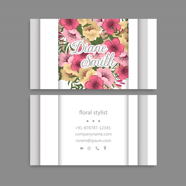 Conjunto de anverso y reverso de tarjeta con flores.