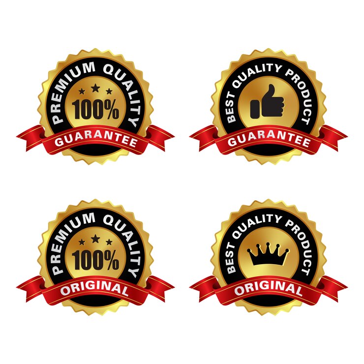 Vector conjunto de etiquetas de oro de calidad premium con elemento de corona aislado sobre fondo blanco