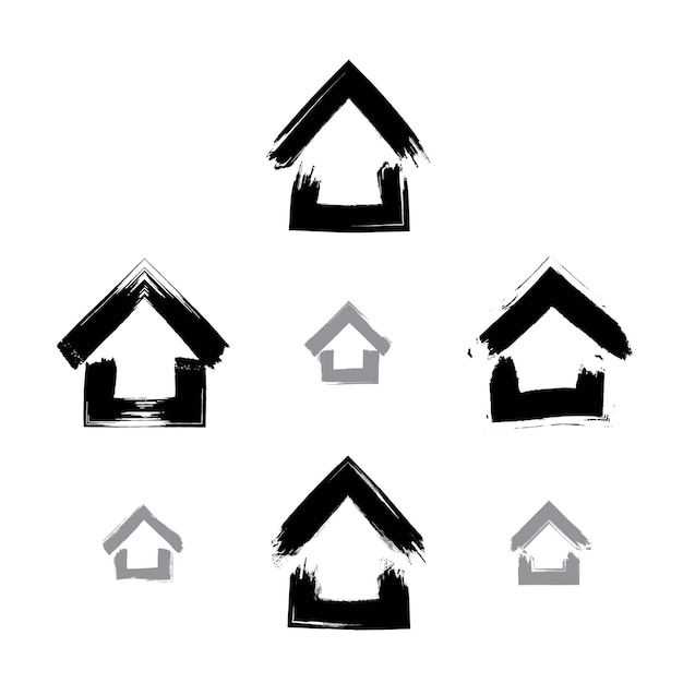 Conjunto de íconos domésticos monocromáticos dibujados a mano, colección de logotipos de fincas en blanco y negro, letreros simples de cabañas. Símbolos de casa pintados a mano creados con pincel de tinta real aislado sobre fondo blanco.