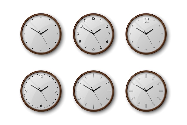 Conjunto de iconos de reloj de oficina de pared de madera marrón realista vectorial 3d aislado en blanco Plantilla de diseño de esfera blanca de maqueta de primer plano de reloj de pared para marca y publicidad Vista frontal superior