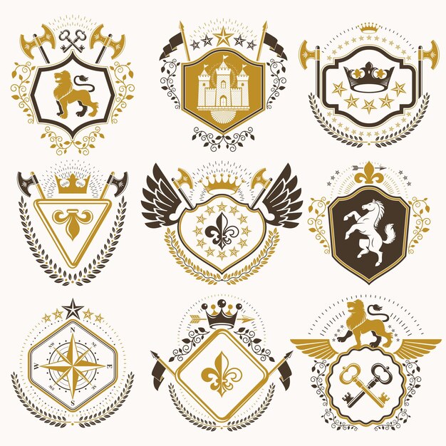 Conjunto de insignias vintage retro vectoriales creadas con elementos de diseño como castillos medievales, armería, animales salvajes, coronas imperiales. Colección de escudos de armas.