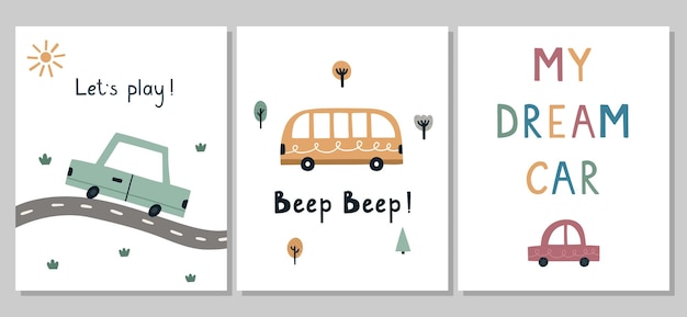 Un conjunto de lindos carteles para niños. coches de dibujos animados dibujados a mano. carretera de árboles de autobús.