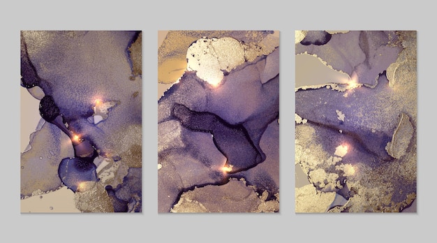 Conjunto de mármol de fondos abstractos morados y dorados con purpurina en técnica de tinta de alcohol