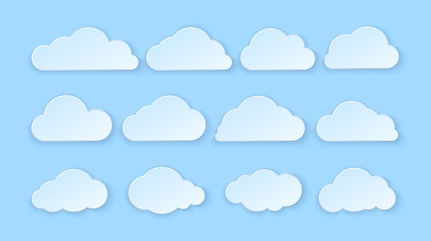 Conjunto de nubes de papel abstracto. Nubes de papel sobre fondo azul.