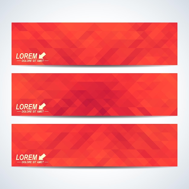 Conjunto rojo de fondo de banners vectoriales con triángulos rojos web banners tarjeta vip certificado regalo vale