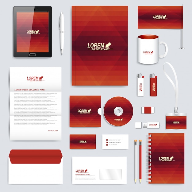 Conjunto rojo de plantilla de identidad corporativa. Maqueta de papelería de marca moderna. Fondo con triángulos de color rojo oscuro. Diseño de negocios, ciencia, medicina y tecnología