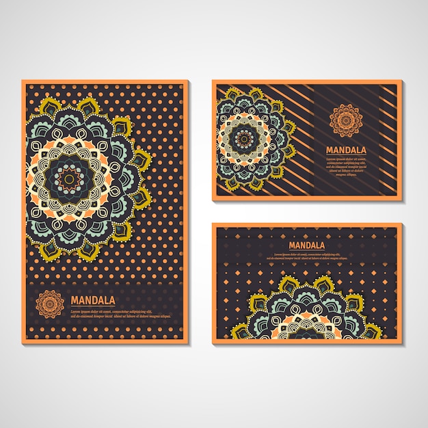 Conjunto de tarjetas con mandala.