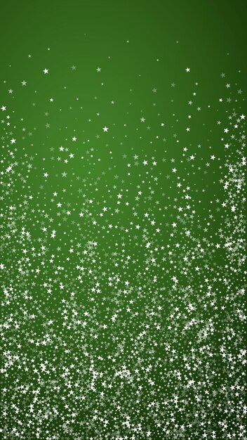 Copos de nieve cayendo fondo de Navidad Sutiles copos de nieve voladores y estrellas sobre fondo verde de Navidad Bellamente cayendo copos de nieve superpuestos Ilustración vectorial vertical