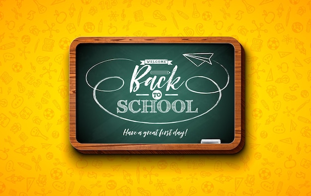 Design de regreso a la escuela con pizarra y letra tipográfica en fondo de doodles dibujados a mano amarillos