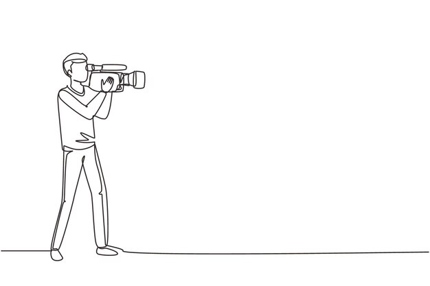 Dibujo continuo de una línea operador de cámara profesional sosteniendo una gran cámara en el vector del hombro.