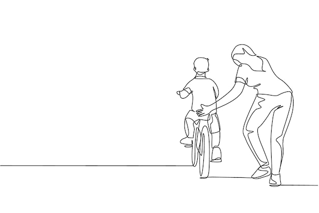 Dibujo de una sola línea continua de niños pequeños aprendiendo a andar en bicicleta con su madre en un parque al aire libre