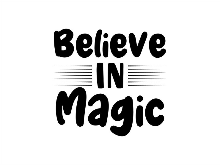 Diseño de camiseta de Halloween con tipografía Believe In Magic.