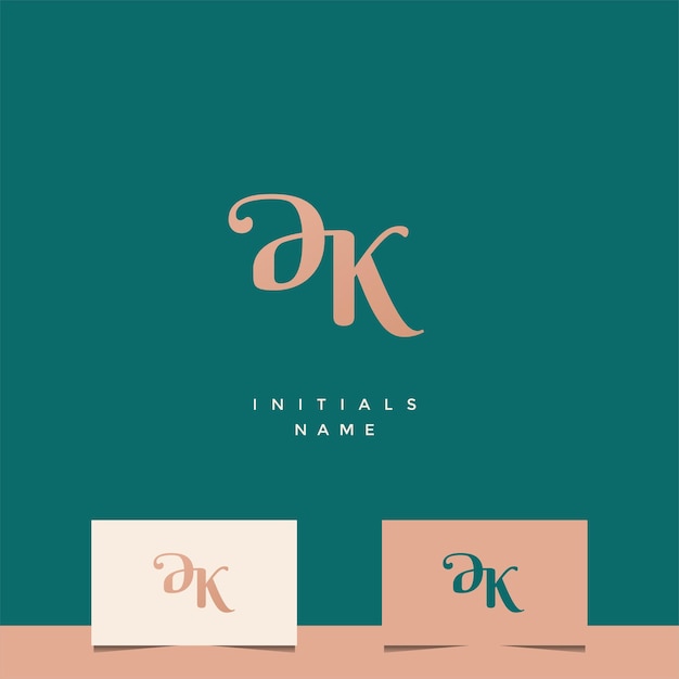 Diseño inicial del logotipo del monograma DK