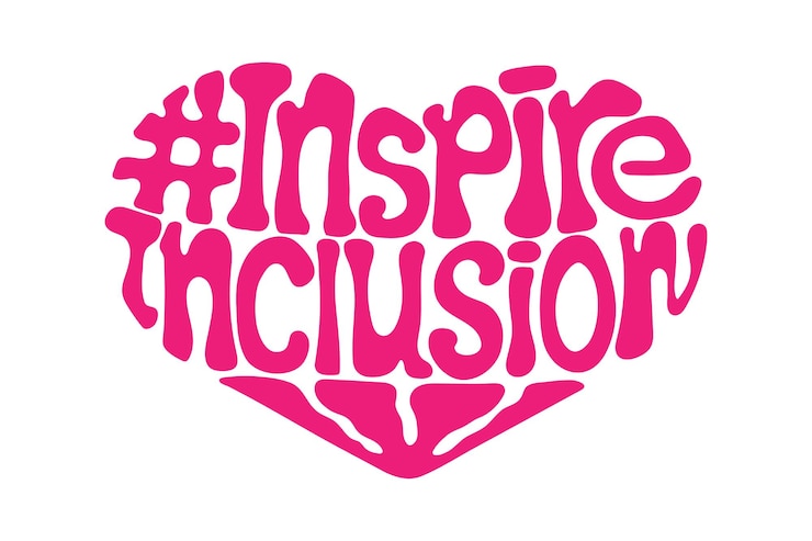 Diseño de letras del Día Internacional de la Mujer 2024 en forma de corazón IWD InspireInclusion cita en estilo retro Inspire campaña social de inclusión