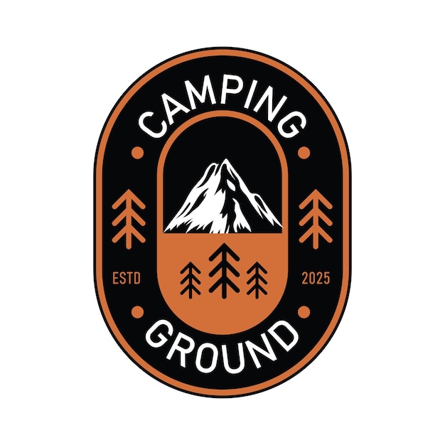 Diseño del logotipo del campamento de montaña con árboles y un pico