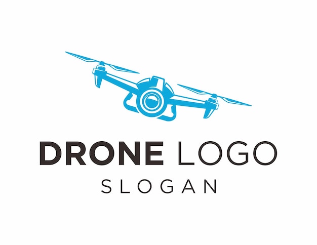 Diseño del logotipo del dron creado utilizando la aplicación Corel Draw 2018 en un fondo blanco