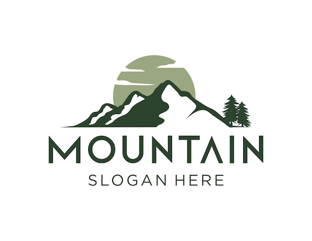 Diseño del logotipo de la montaña creado utilizando la aplicación Corel Draw 2018 con un fondo blanco