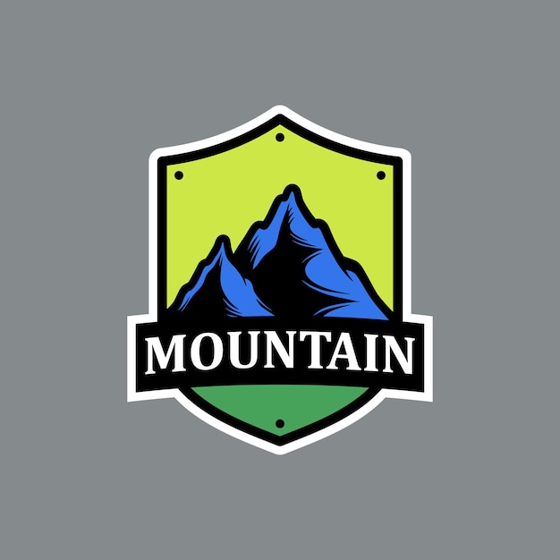 Diseño del logotipo de la montaña dibujado a mano