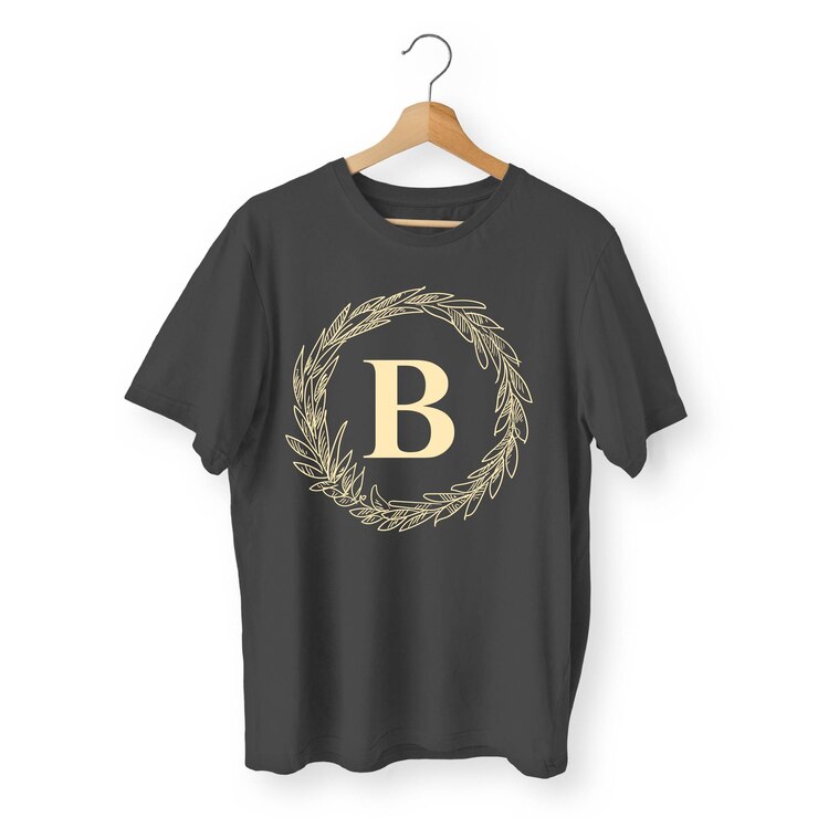 Diseño sencillo de camiseta negra