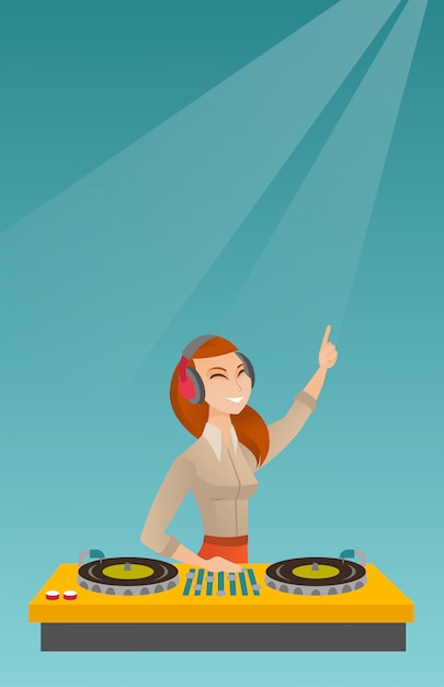 DJ mezclando música en los tocadiscos.