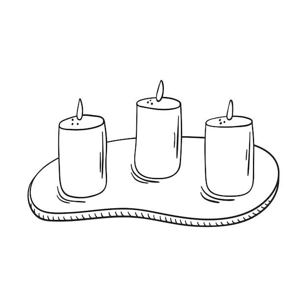 Doodle tres velas en una bandeja aislada sobre un fondo blanco