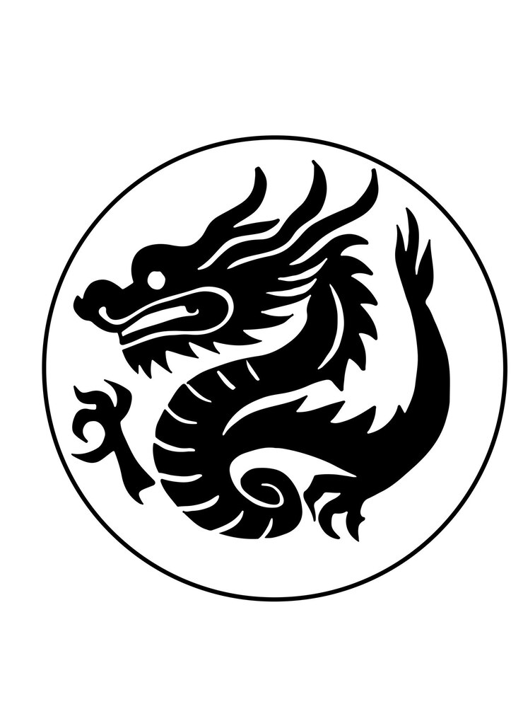 Dragón tradicional chino dibujado a mano