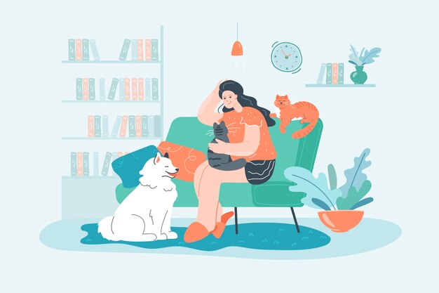 Dueña de dibujos animados mujer sentada en el sofá con gatos y perros en casa. Adorable escena en la acogedora sala de estar con una mujer feliz relajándose en el sofá con la ilustración de vector plano de animales domésticos. Mascotas, concepto de amor