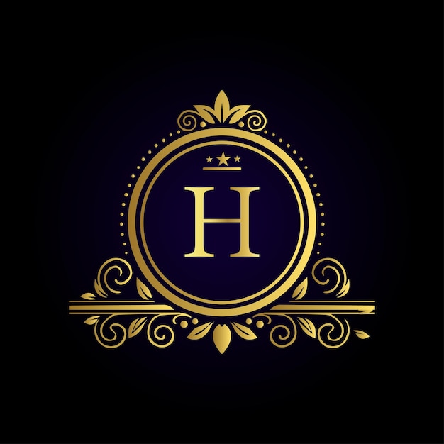 Elegante letra dorada H con corona de laurel y corona en fondo púrpura profundo para un diseño real